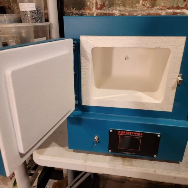 Paragon SC2 Series Small Box Kiln (USED 13 months ago) - Image 3