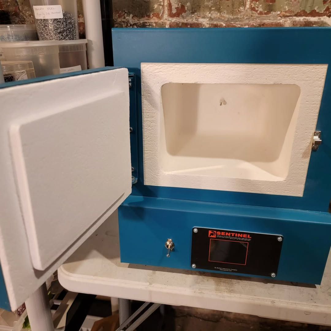 Paragon SC2 Series Small Box Kiln (USED 13 months ago) - Image 3